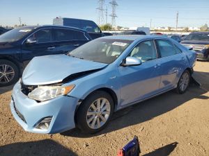 Toyota Camry HYBRID 2.5L 4 2012