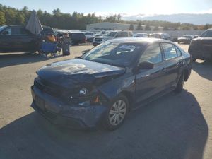 Volkswagen Jetta BASE 2.0L 4 2014