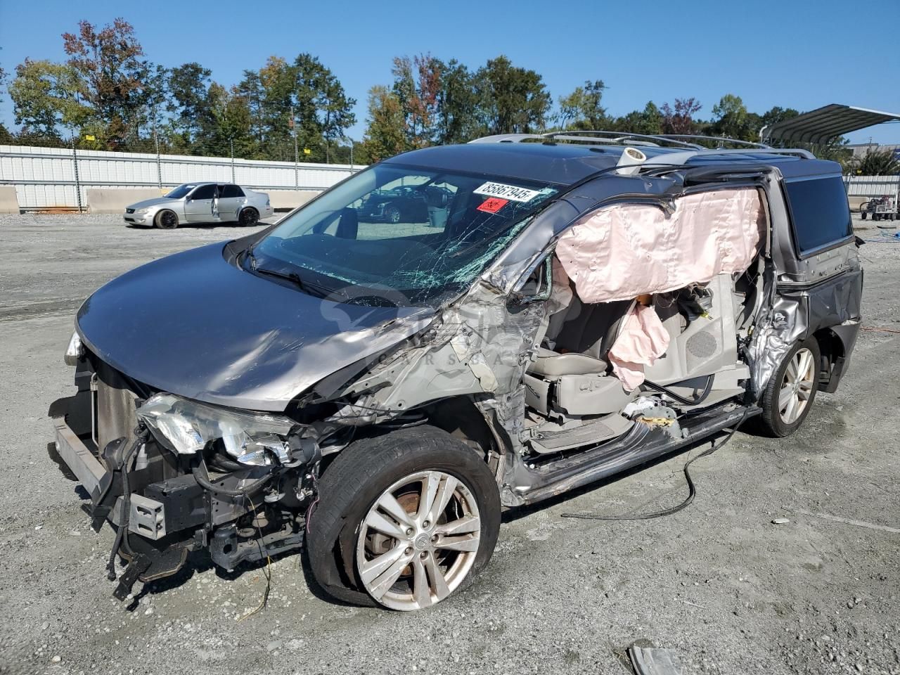Nissan Quest S 3.5L 6 2013