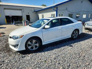Toyota Camry BASE 2.5L 4 2012