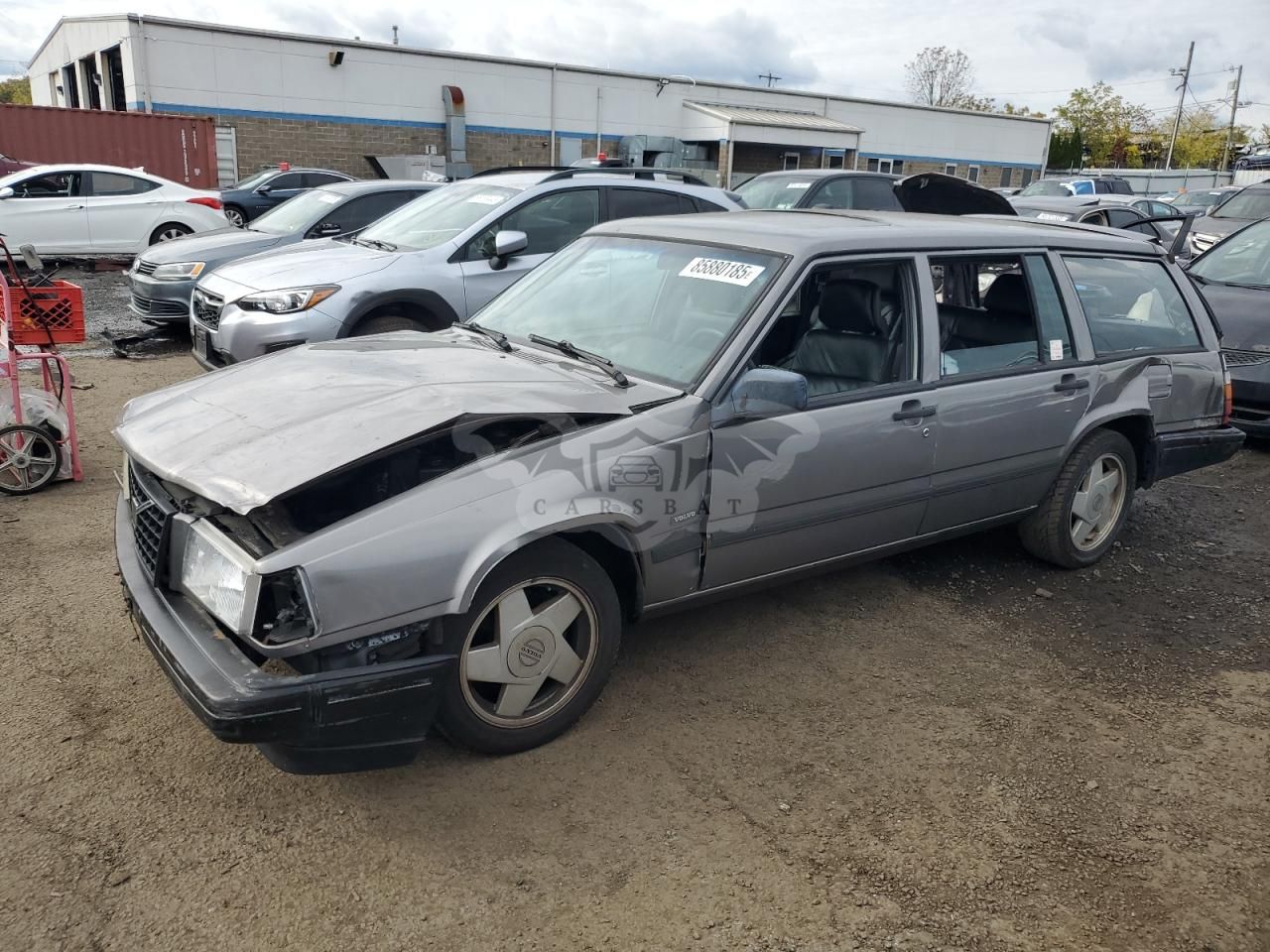 Volvo 740 2.3L 4 1990