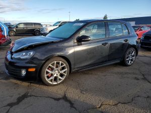 Volkswagen Golf 2.0L 4 2013