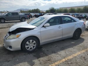 Toyota Camry BASE 2.5L 4 2011