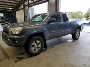 Toyota Tacoma ACCESS CAB 4.0L 6 2015