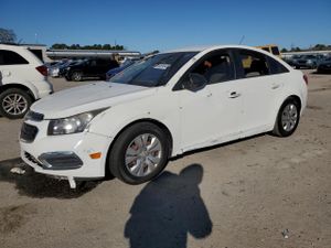 Chevrolet Cruze LS 1.8L 4 2015