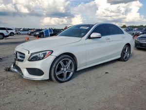 Mercedes-Benz C 300 4MATIC 2.0L 4 2015