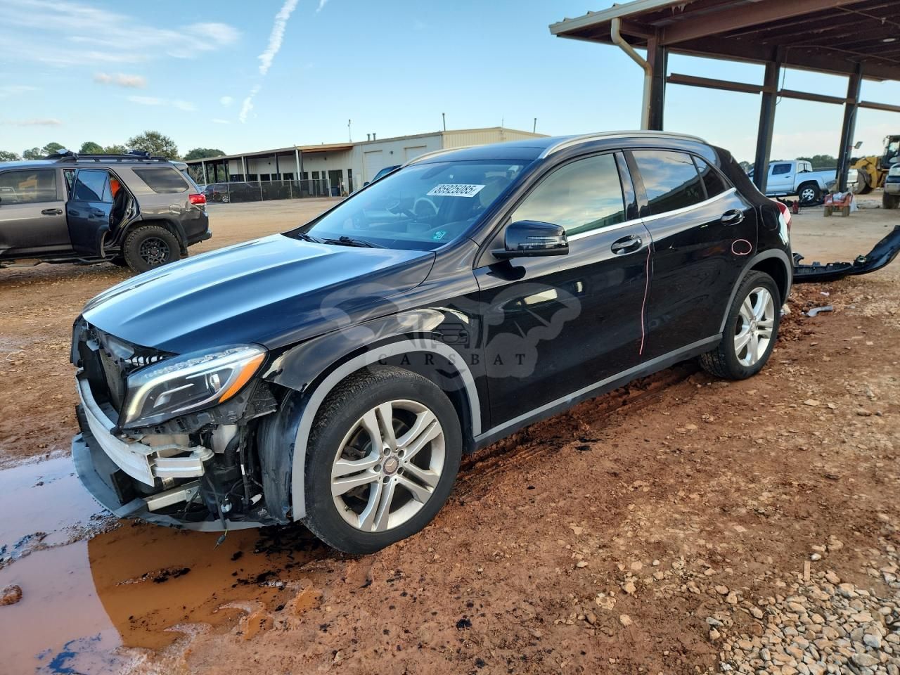 Mercedes-Benz GLA 250 4MATIC 2.0L 4 2015