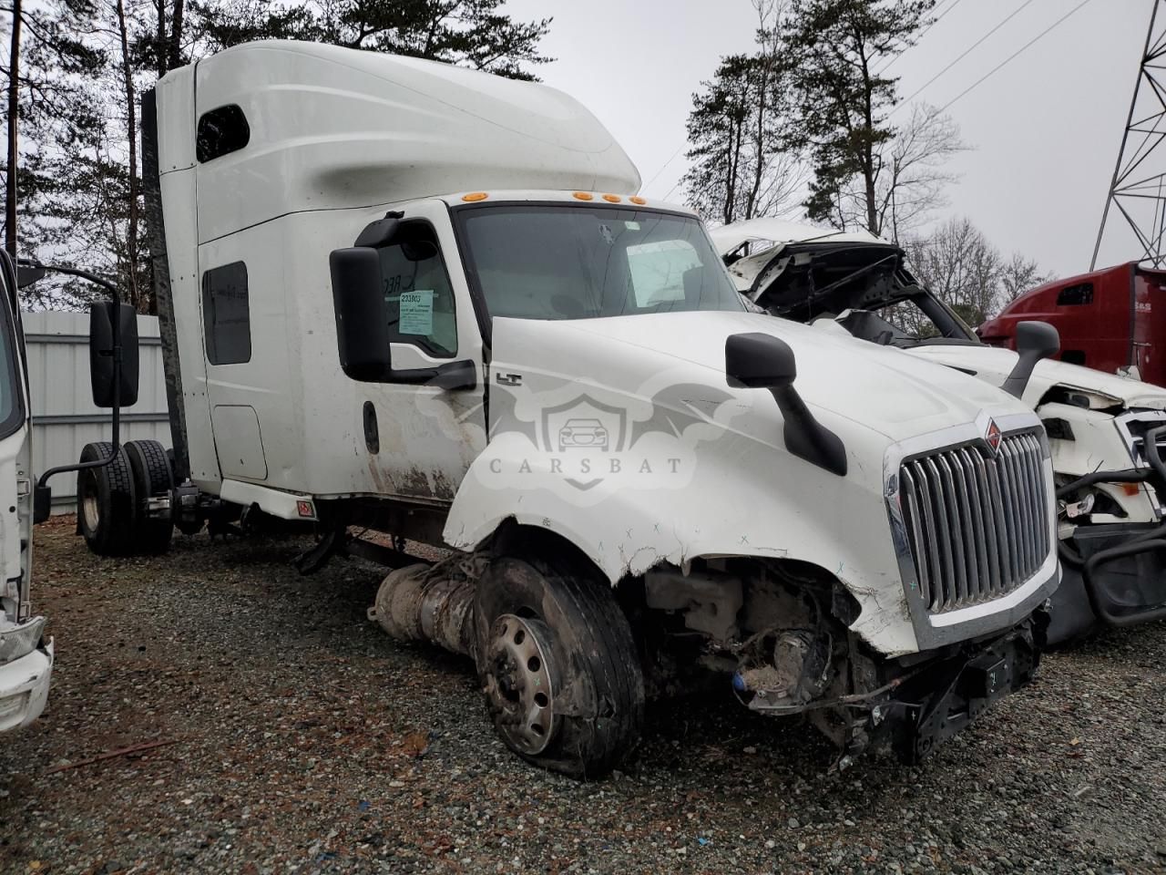 International LT Series 12.4L 6 2024