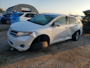 Toyota Venza LE 2.7L 4 2013
