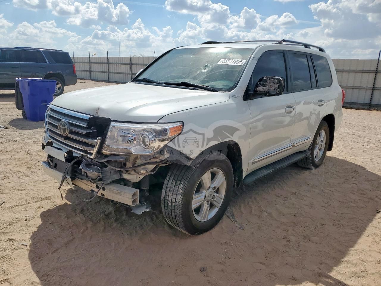 Toyota Land Cruiser 5.7L 8 2014
