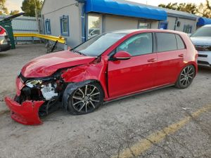 Volkswagen Golf 2 L 4 2015