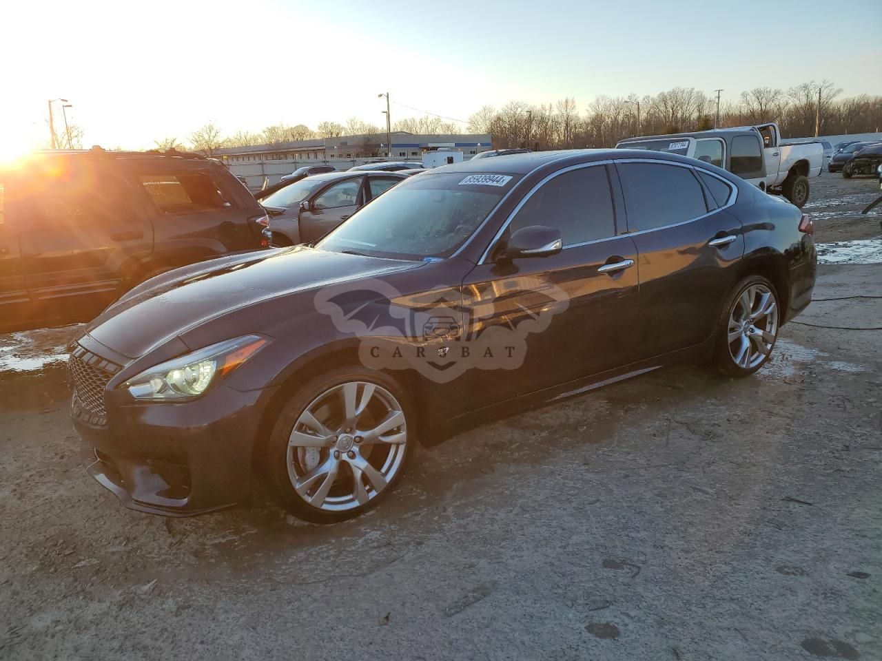 Infiniti Q70 3.7L 6 2015