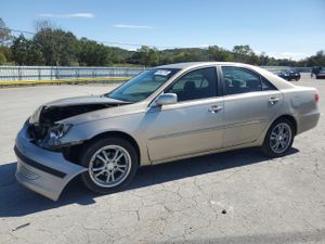 Toyota Camry LE 2.4L 4 2005