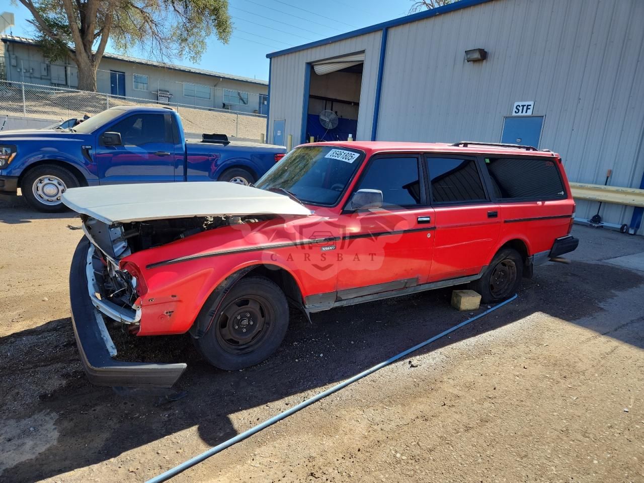 Volvo 240 2.3L 4 1992