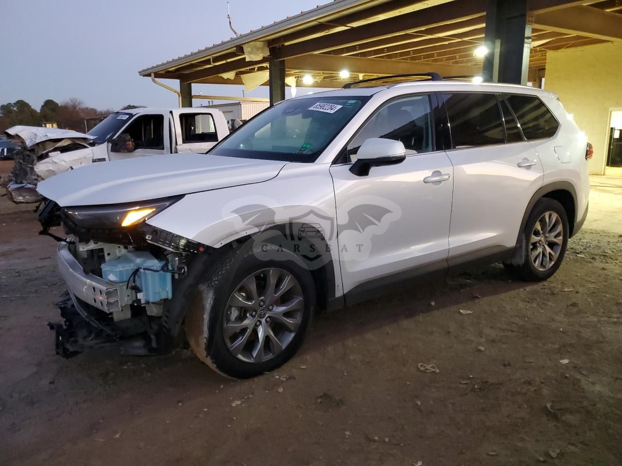 Toyota Grand Highlander XLE 2.4L 4 2024