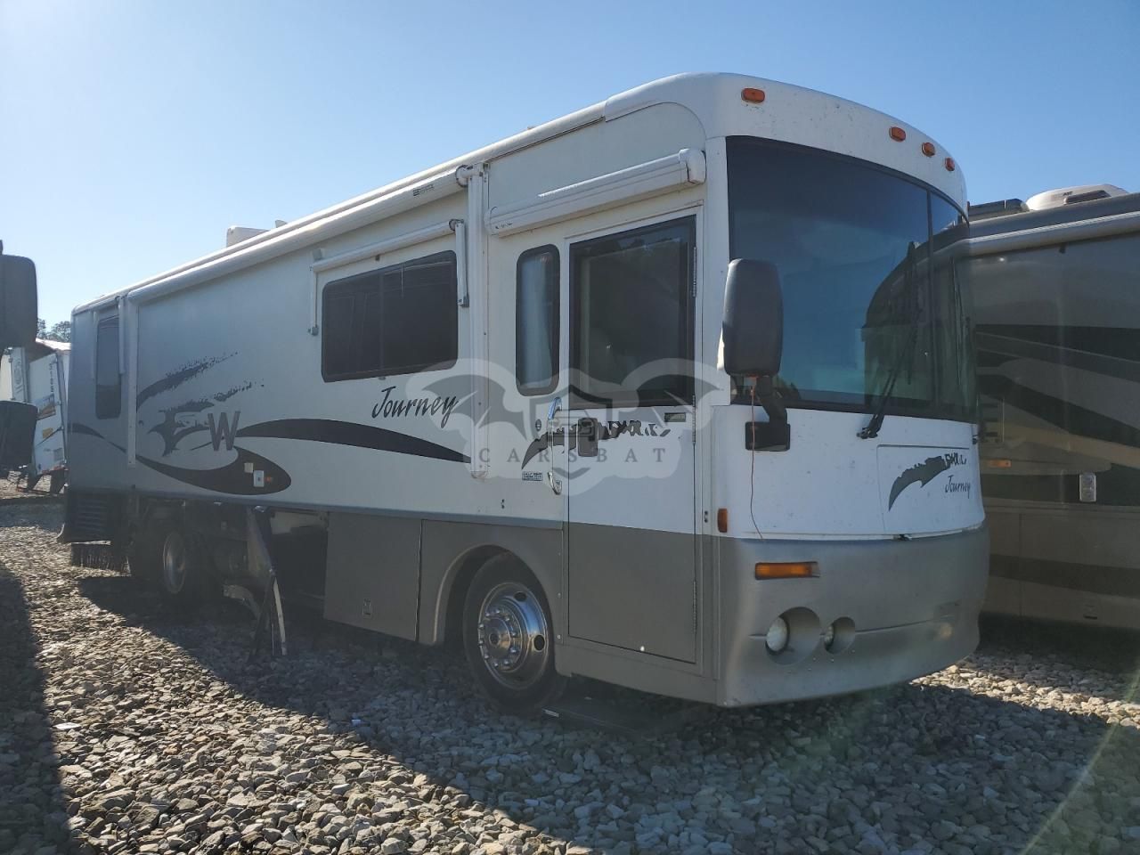 Freightliner X-line X LINE MOTOR HOME 5.9L 6 2002