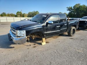 Chevrolet Silverado 1500 C1500 LT 5.3L 8 2013