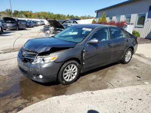 Toyota Camry SE 3.5L 6 2011