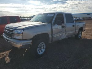 Chevrolet Silverado 1500 C1500 4.8L 8 2006