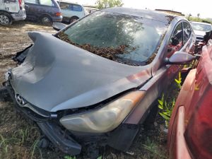 Hyundai Elantra GLS 1.8L 4 2012