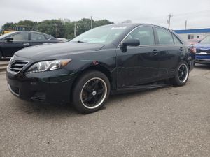Toyota Camry BASE 2.5L 4 2011