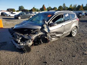 Ford Escape TITANIUM 2.0L 4 2013