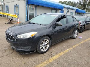 Ford Focus SE 2.0L 4 2015