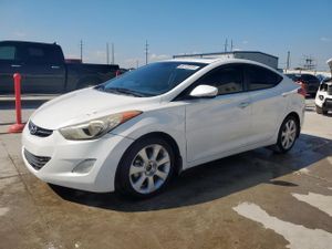 Hyundai Elantra GLS 1.8L 4 2013