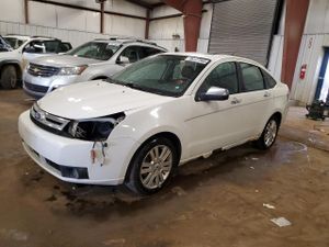 Ford Focus SEL 2.0L 4 2010