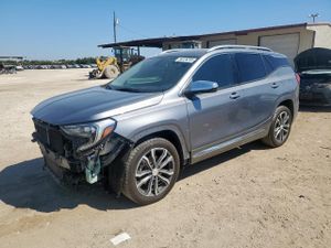 GMC Terrain DENALI 2.0L 4 2018