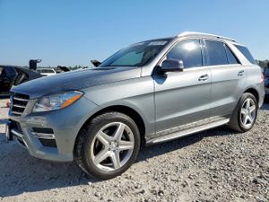 Mercedes-Benz ML 400 4MATIC 3.0L 6 2015