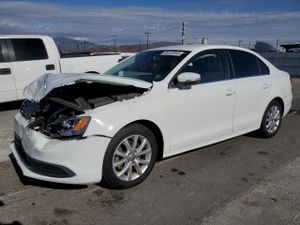 Volkswagen Jetta SE 1.8L 4 2014