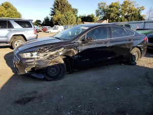 Ford Fusion SE 2.0L 4 2019