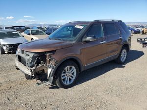 Ford Explorer XLT 3.5L 6 2011