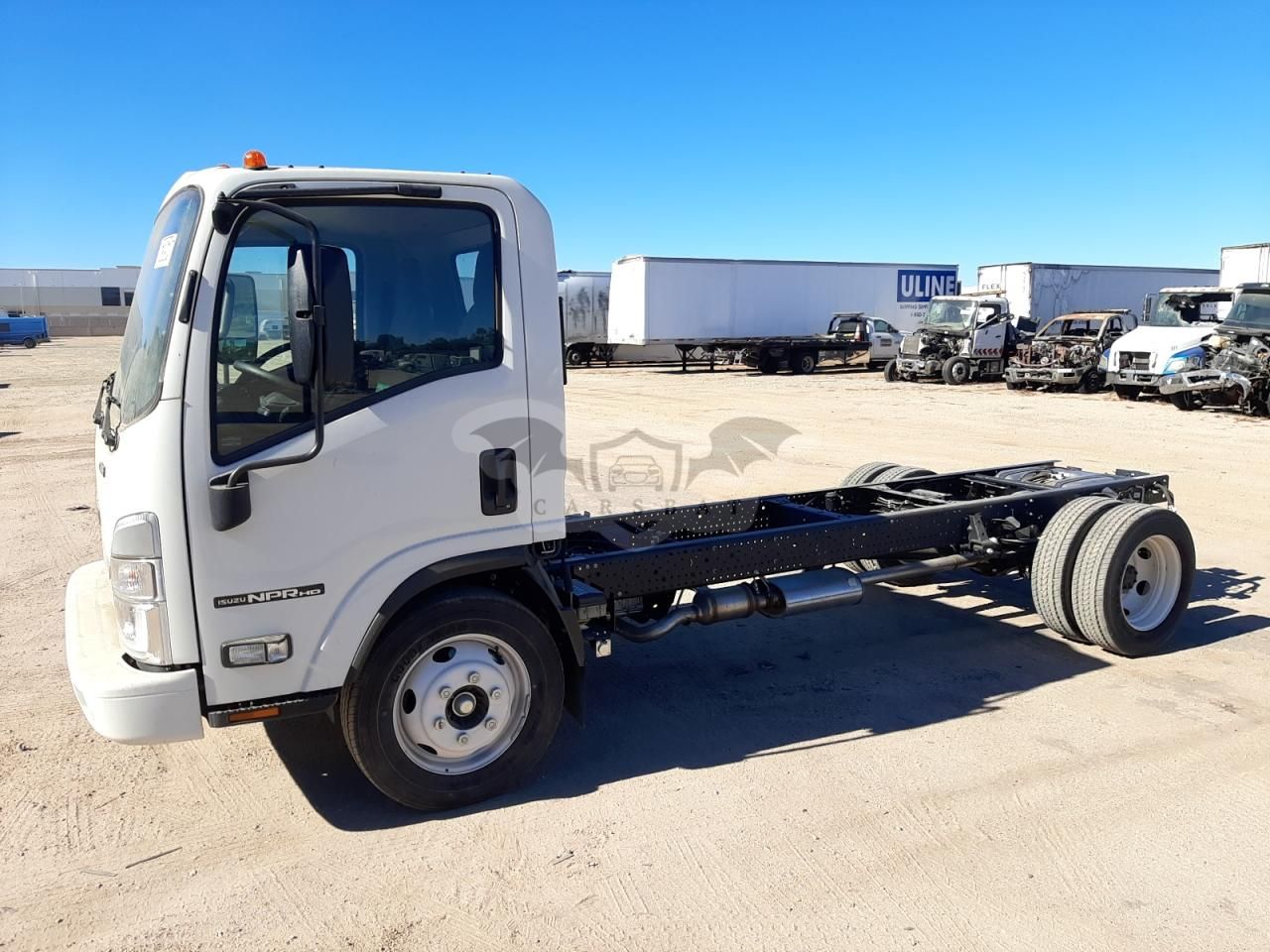 Isuzu NPR 6.6L 8 2024