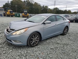 Hyundai Sonata SE 2.4L 4 2011