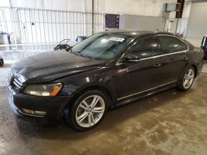 Volkswagen Passat SEL 1.8L 4 2014