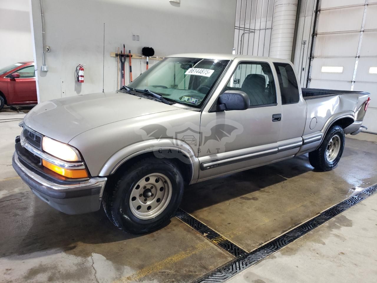 Chevrolet S-10 S10 4.3L 6 2002