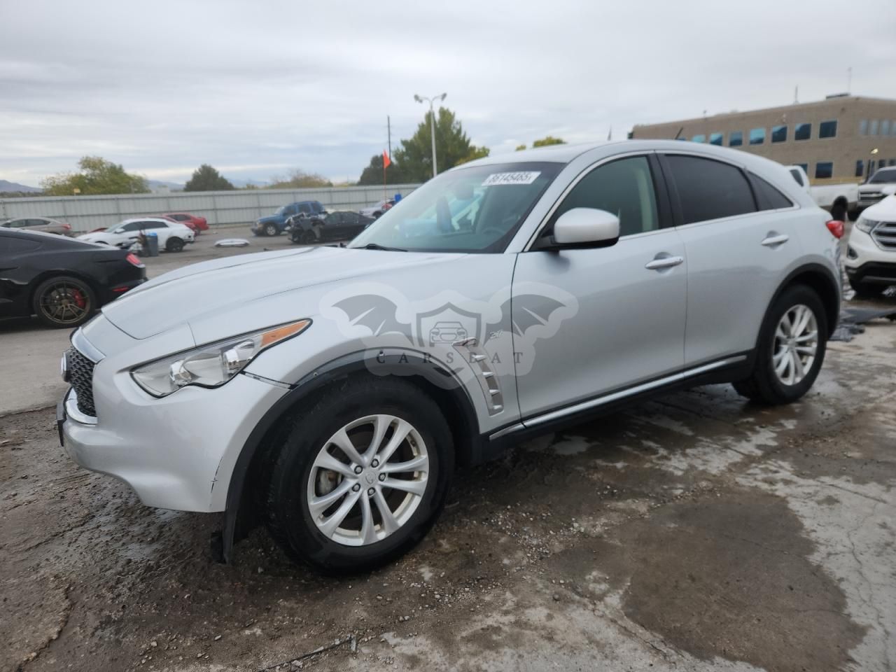 Infiniti QX70 3.7L 6 2017