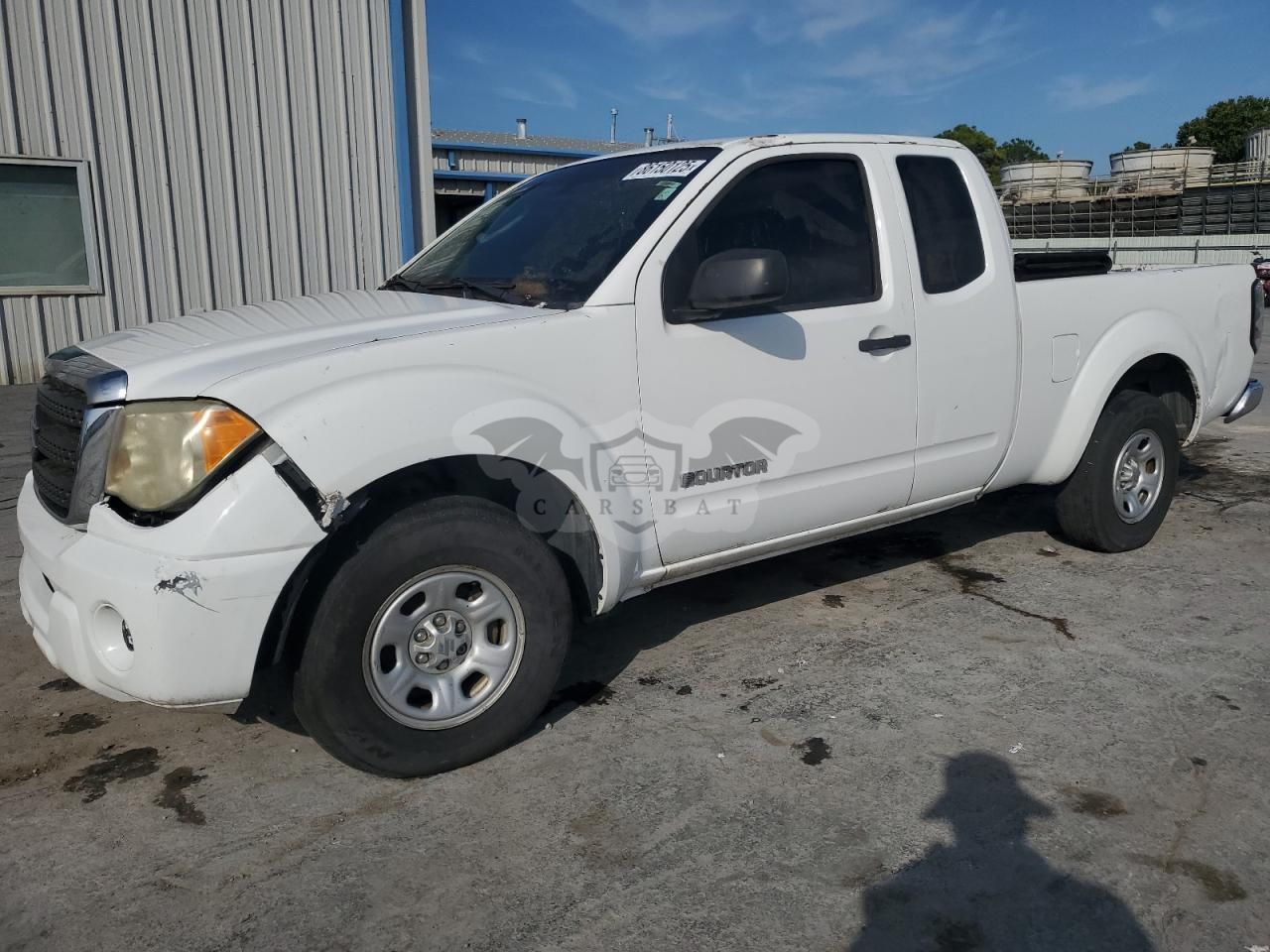 Suzuki Equator BASE 2.5L 4 2011