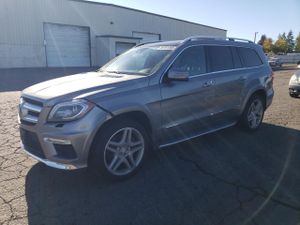Mercedes-Benz GL 550 4MATIC 4.6L 8 2014