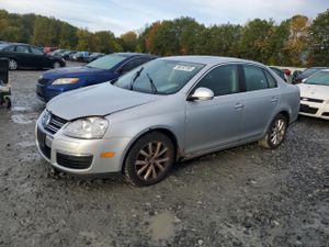 Volkswagen Jetta SE 2.5L 5 2010
