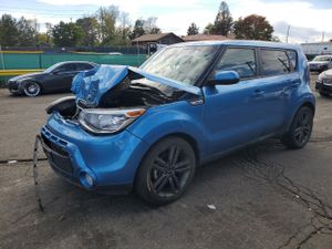 Kia Soul + 2.0L 4 2015
