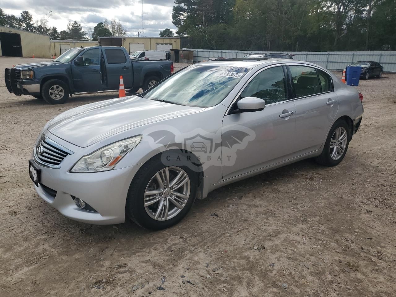 Infiniti G37 3.7L 6 2013