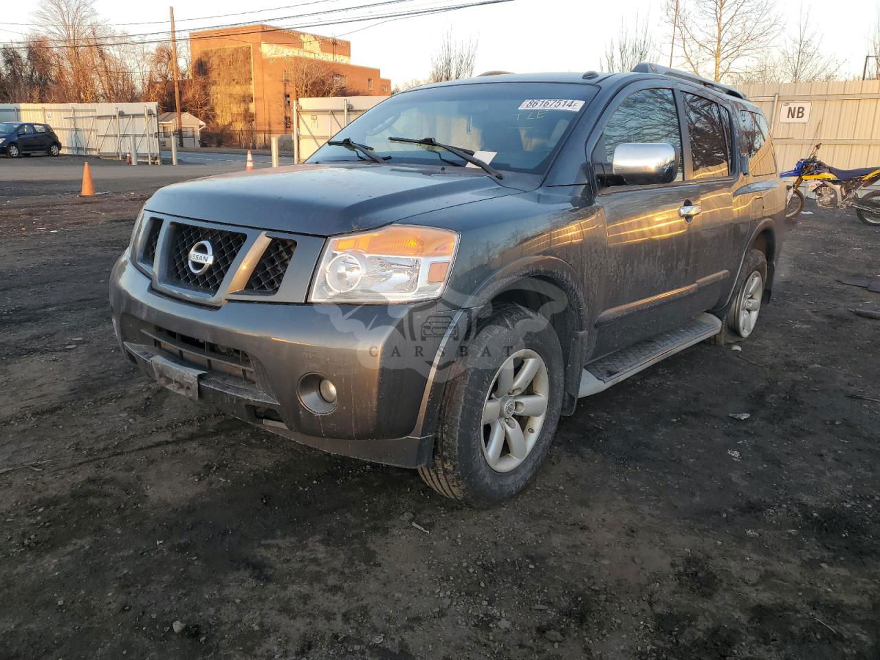 Nissan Armada SV 5.6L  8 2012