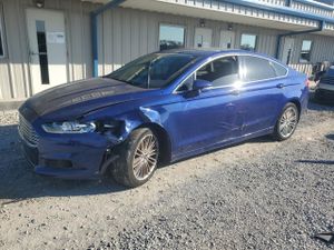 Ford Fusion SE 2.0L 4 2015