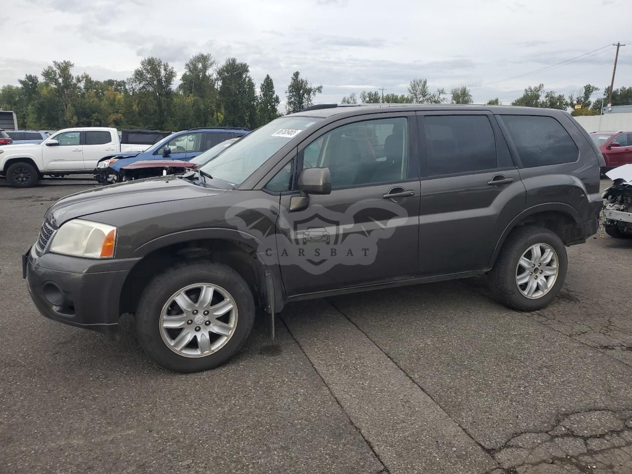 Mitsubishi Endeavor LS 3.8L 6 2011