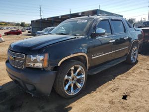 Chevrolet Avalanche LTZ 5.3L 8 2012