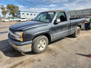 Chevrolet Silverado 1500 C1500 4.8L 8 2003