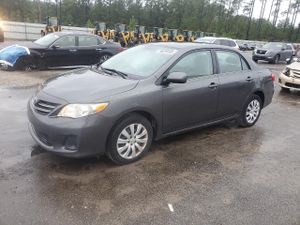 Toyota Corolla BASE 1.8L 4 2013